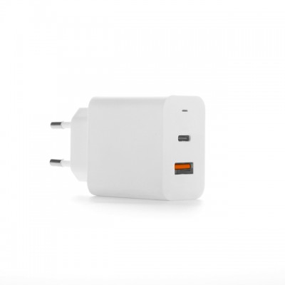 OEM Support US/EU/KC/UK Plug 18W Fast Charging QC3.0+PD USB Wall Charger